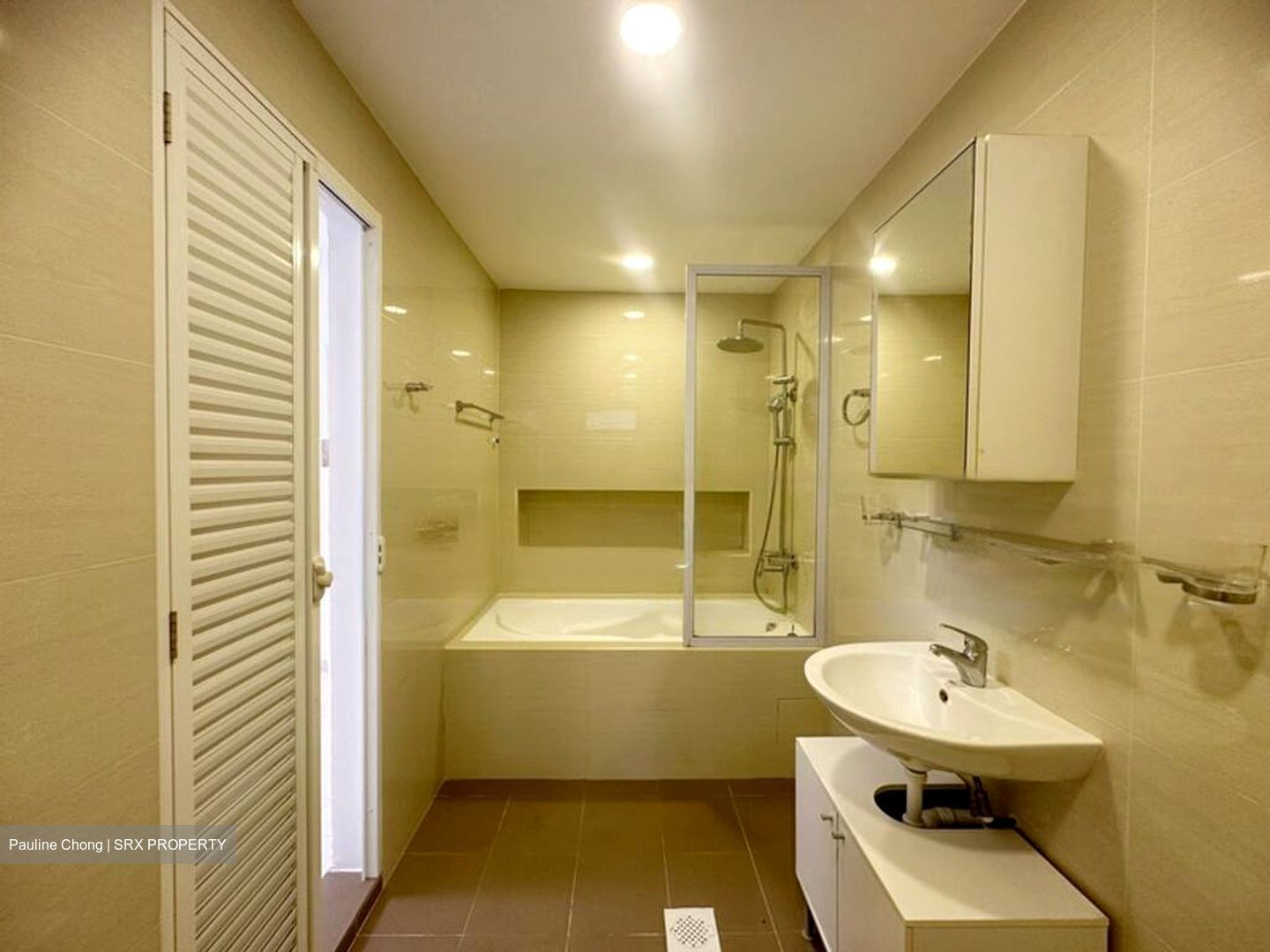 Serangoon Garden Estate (D19), Terrace #558886651